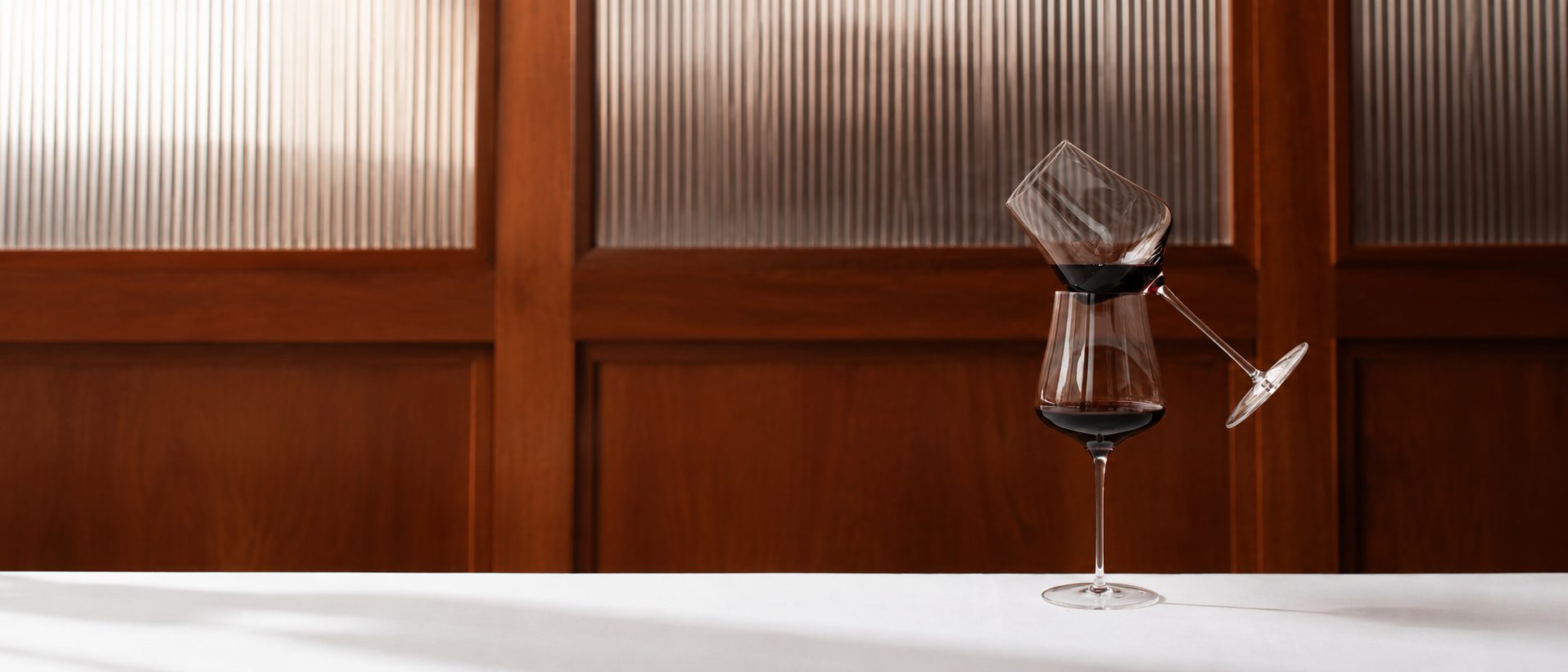Refined glassware and barware collection